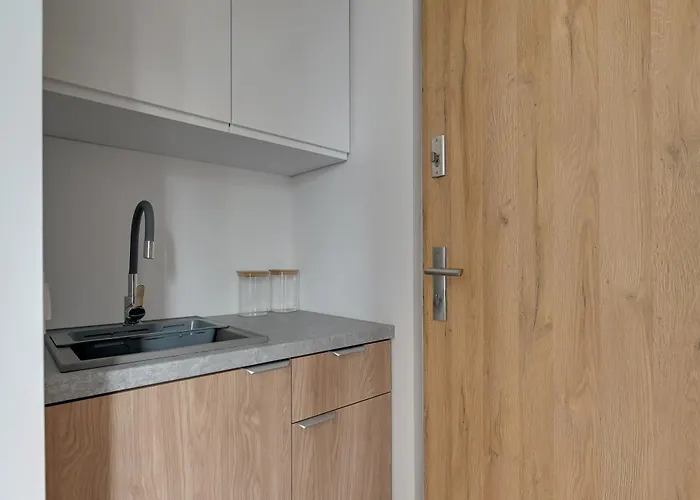 Comfort Zone By Bookinghost *